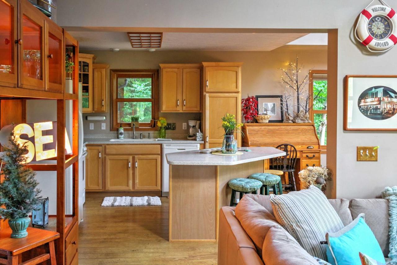 Roomy House On 2 Acres - 2 Mi To Egg Harbor Beach! Zewnętrze zdjęcie